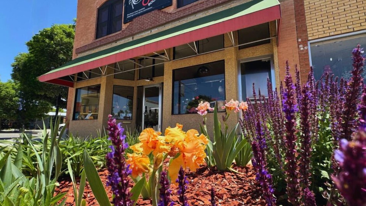 Aztec House | Explore Four Corners 4BR Retreat Above Winery