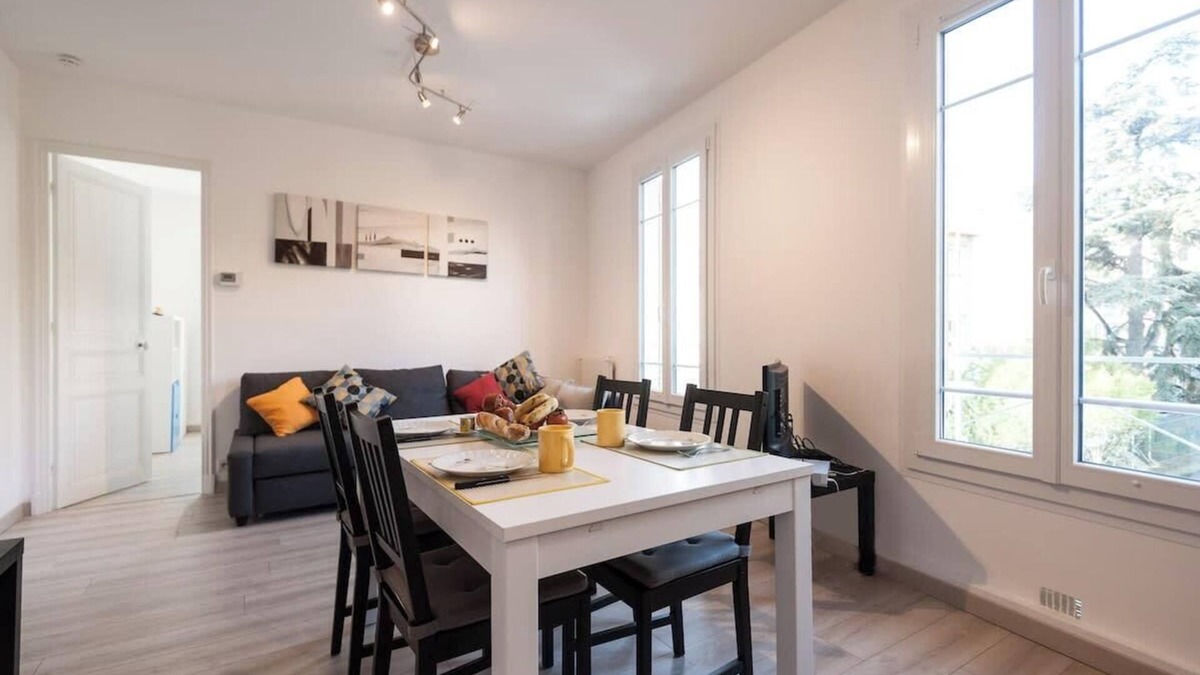 Le Piol Apartment | Explore Nice from our cozy & quiet 2BR apt★parking
