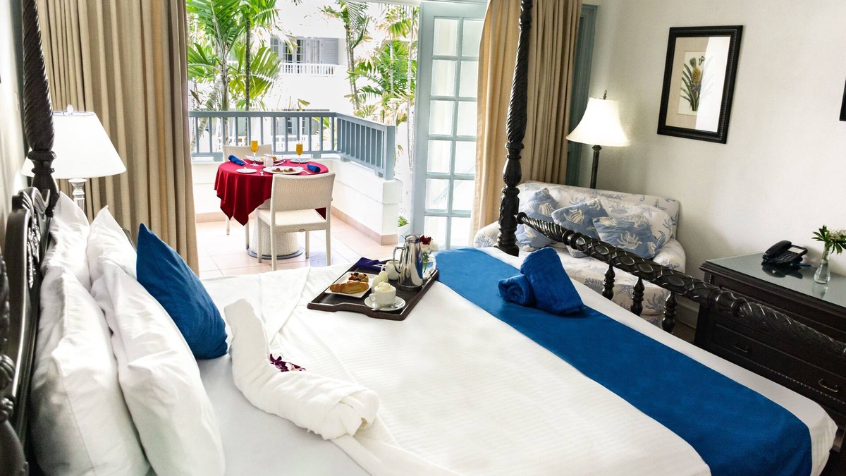 Hastings Hotel | Explore Worthing Beach! Large Unit w/Private Balcony, Onsite Pool, Great Views!