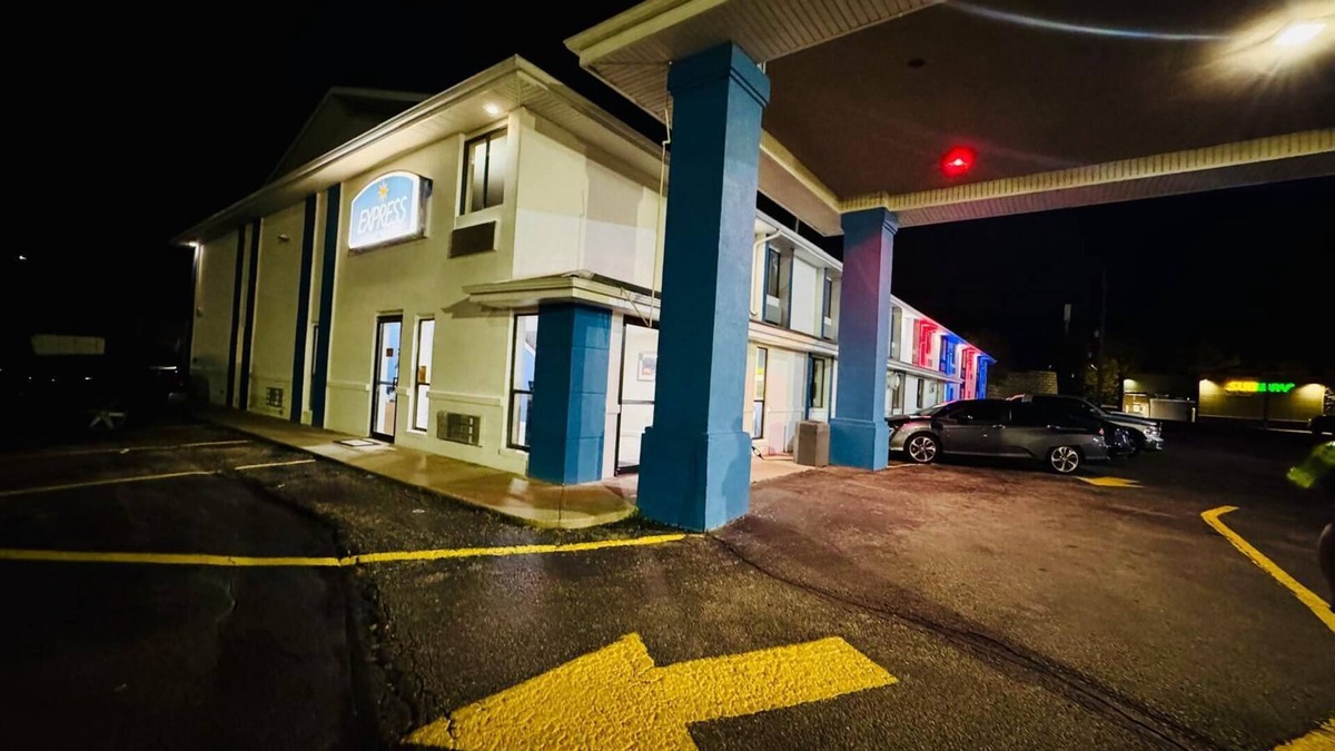 Junction City Hotel | express inn