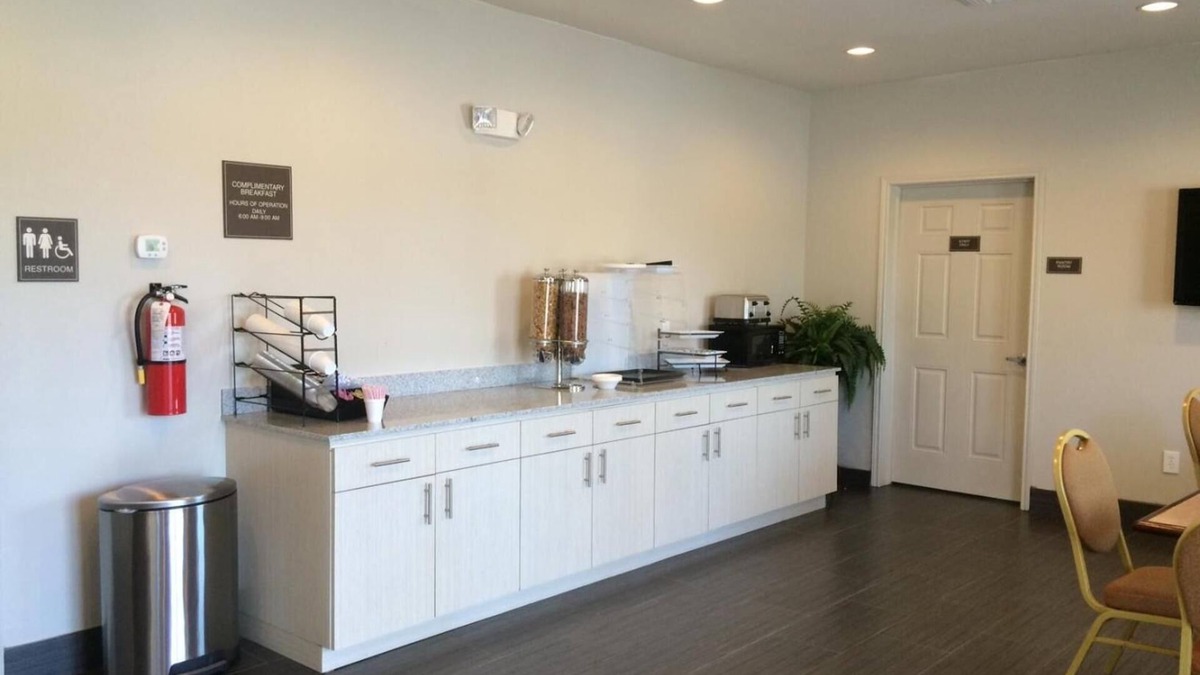 Wharton Hotel | Express Inn