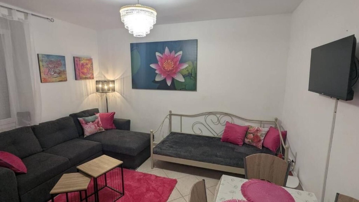 Szeged Apartment | Express To Go Apartment