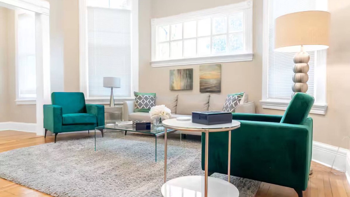 Walnut Hills Apartment | Exquisite 3 Bdrm 2 Bath near Eden Park
