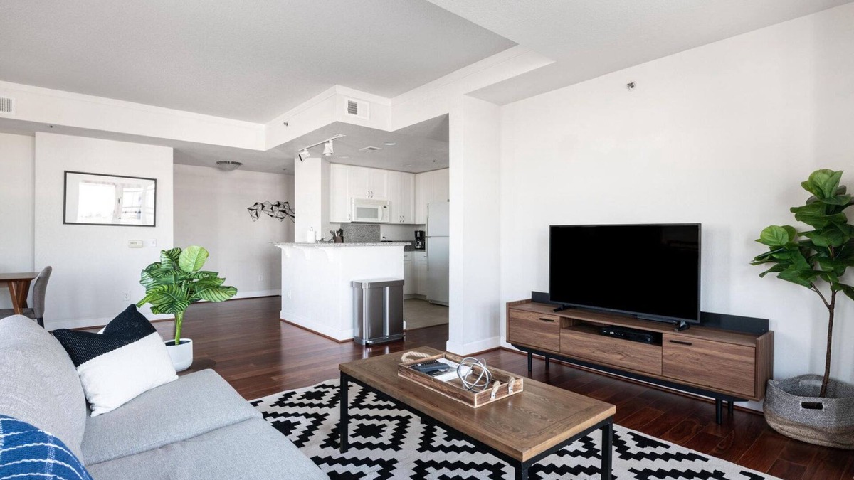 Cupertino Apartment | Exquisite Cupertino 1BR w/Balcony & Gym, nr Nightlife, by Blueground