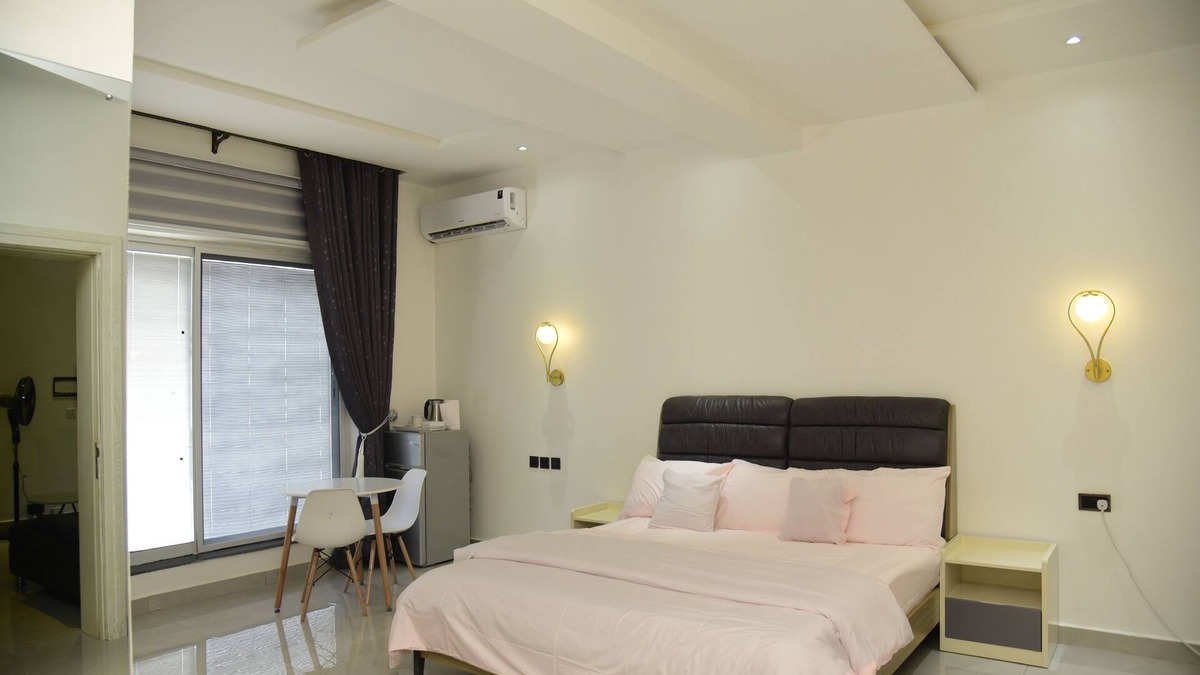 Jabi Apartment | Exquisite extremely clean and cozy home 25 minutes from the airport