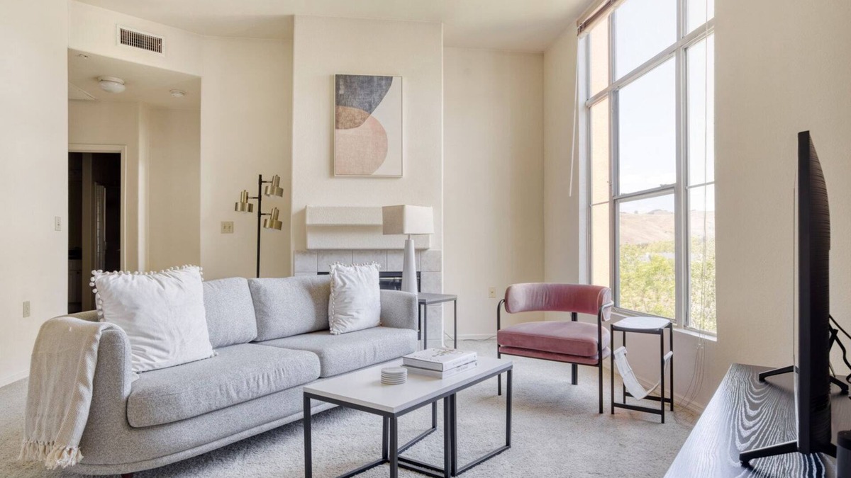 Central District Apartment | Exquisite Fremont 2BR w/Pool, W/D & Gym, near TJ & WF, by Blueground