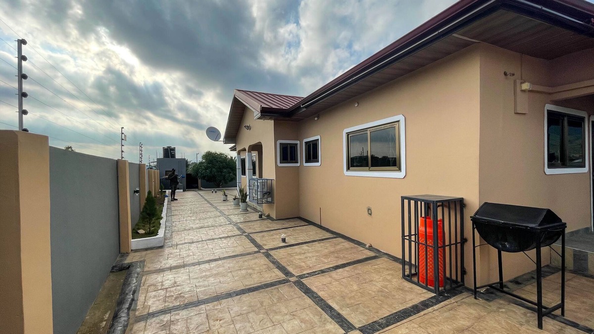 Nsawam House | Exquisite fully-furnished 4-bedroom house at a serene location.