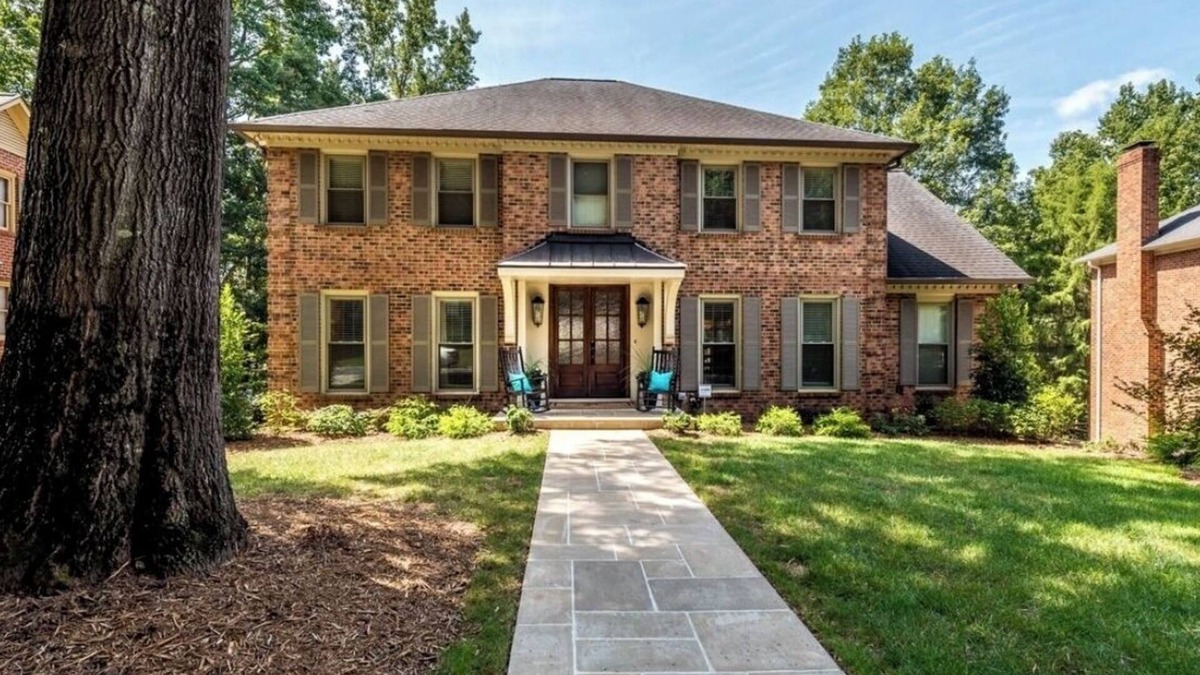 Charlotte House | Exquisite house .8 miles from Quail Hollow (Wells Fargo Championship)