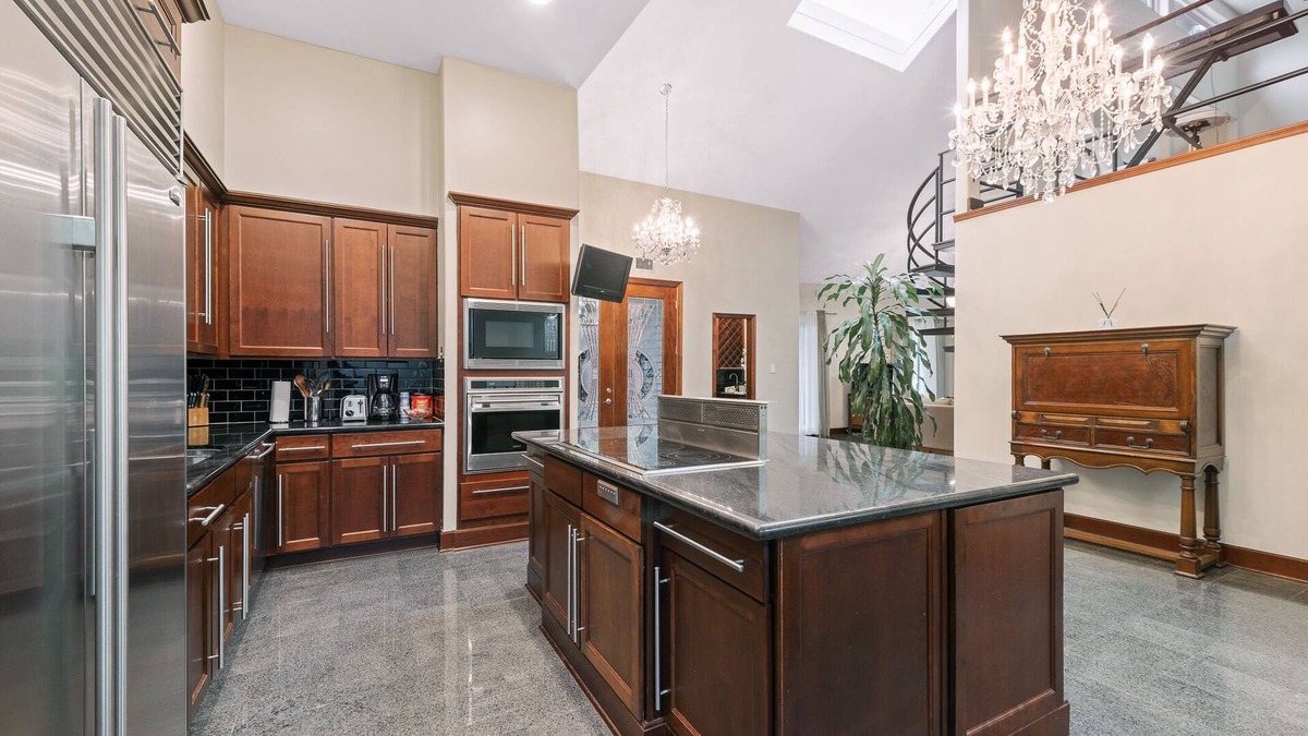 Clodine House | Exquisite house with loft and great swimming pool