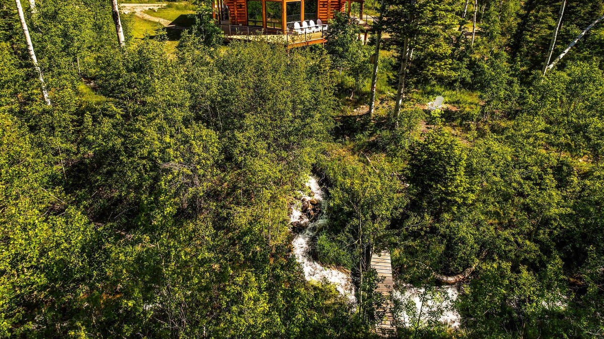 Westcliffe Cabin | Exquisite Log Cabin. 35 Wooded Acres Laced w/ Creeks & Trails
