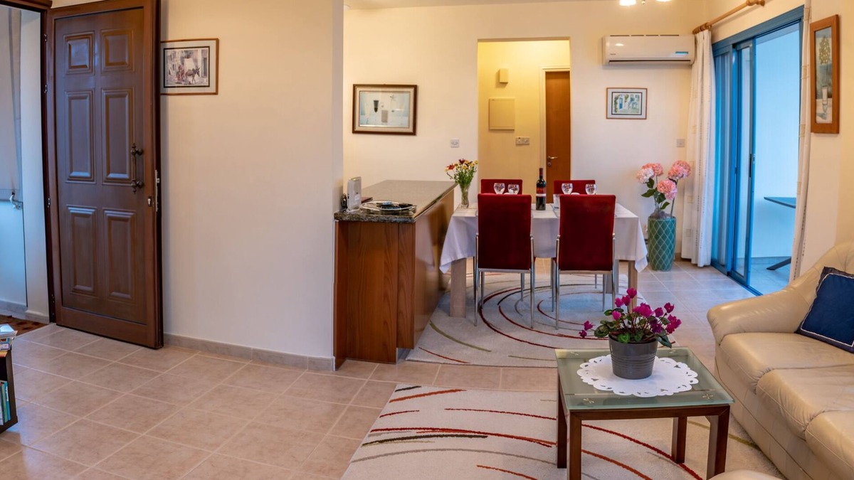 Latchi Apartment | Exquisite penthause seafront free WiFi