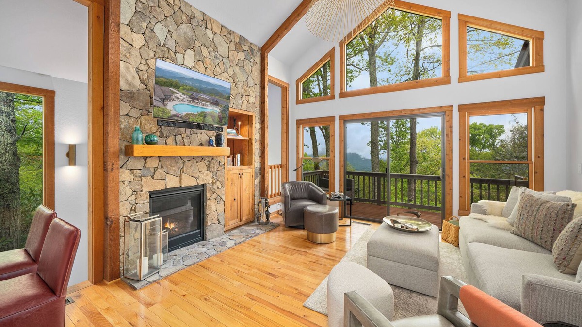 Mountain Air Villa | Exquisite Views- Private Club Access