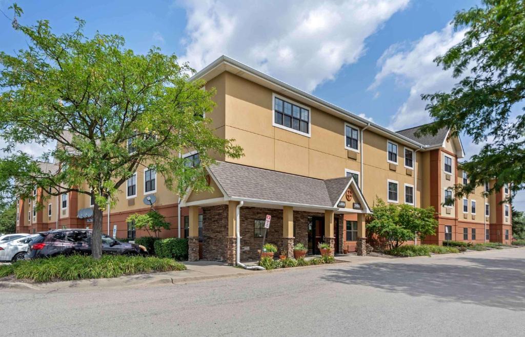 Rolling Meadows Hotel | Extended Stay America Select Suites - Chicago - Rolling Meadows
