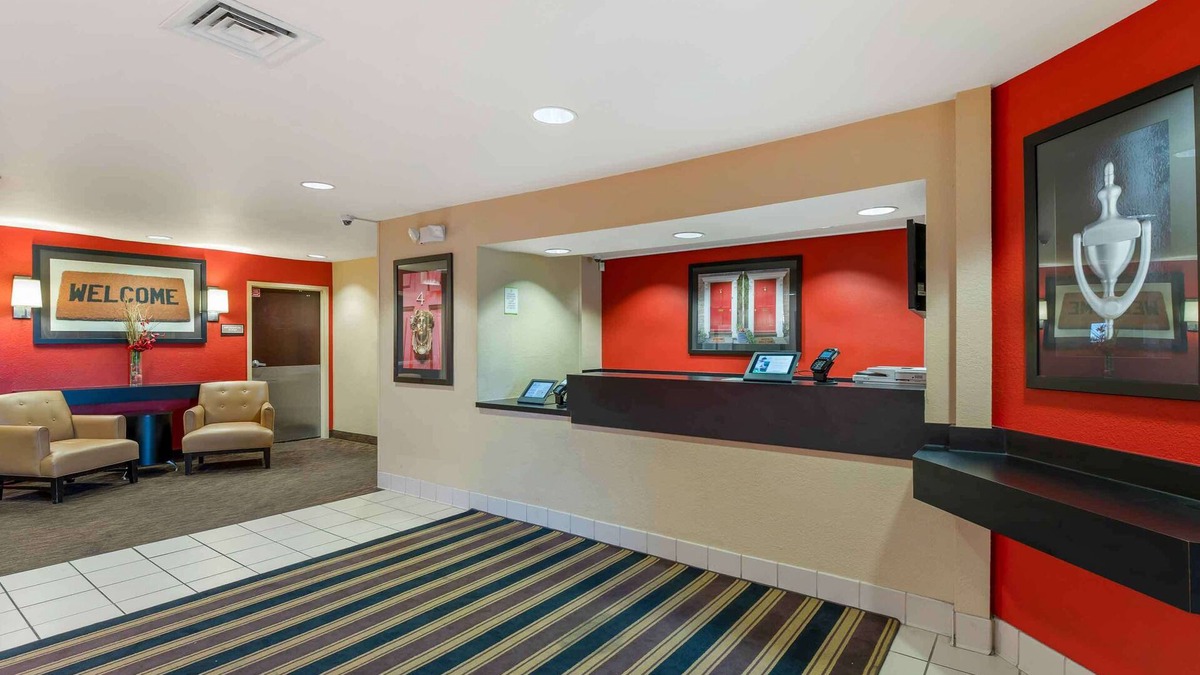 Crosswoods Hotel | Extended Stay America Select Suites - Columbus - Worthington