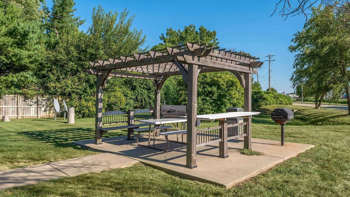 O'Fallon Hotel | Extended Stay America Select Suites - St. Louis - O' Fallon, IL