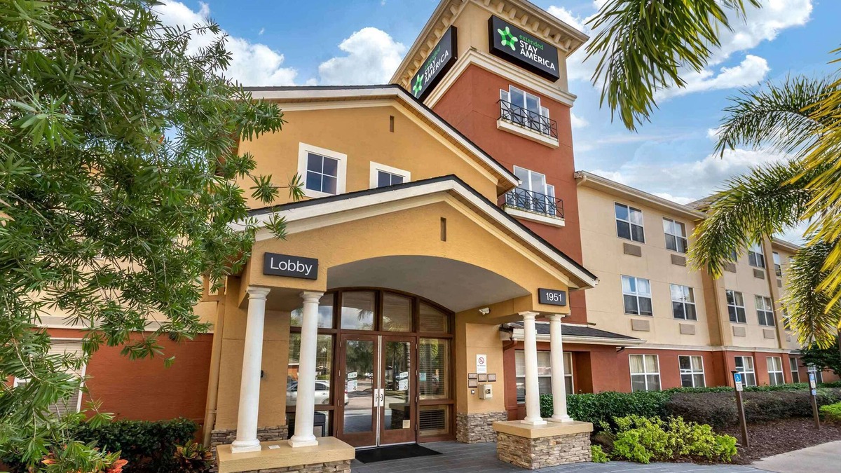Fairvilla Hotel | Extended Stay America Select Suites - Orlando - Maitland - Summit Tower Blv