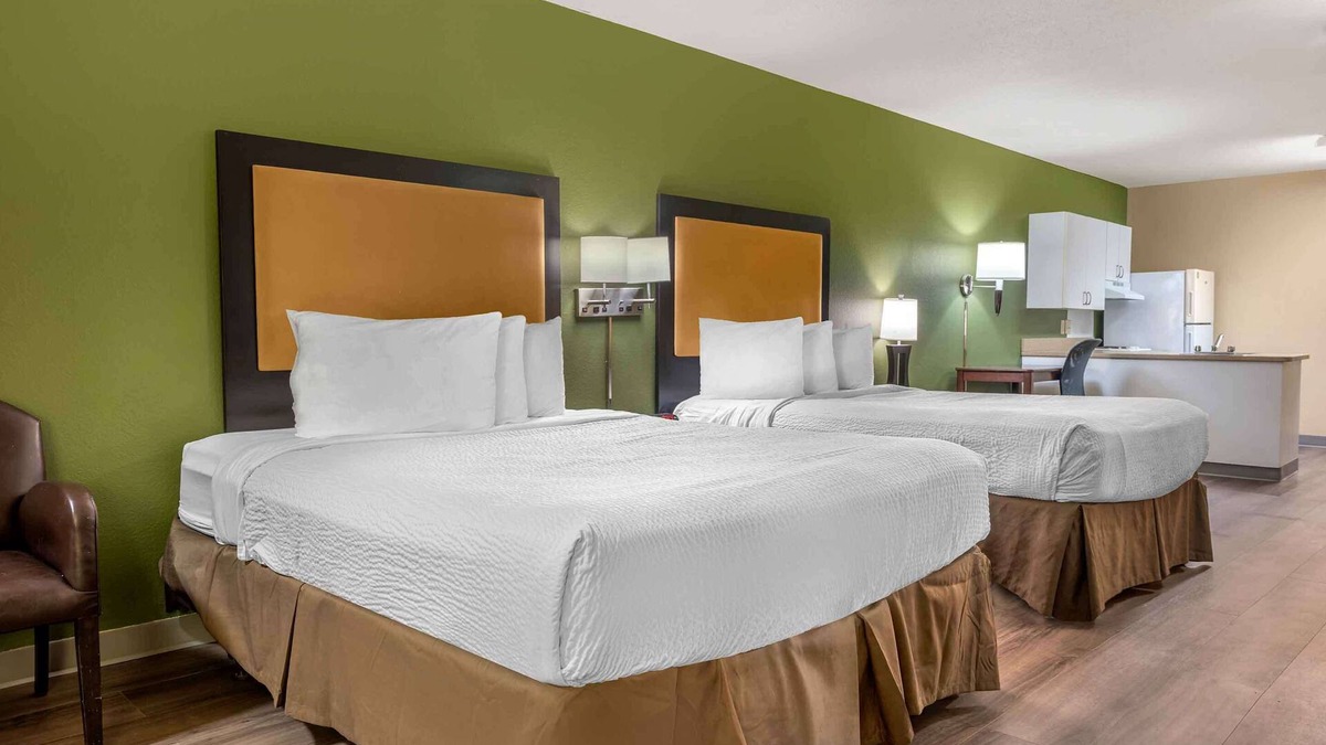 Orange Prairie Hotel | Extended Stay America Select Suites - Peoria - North