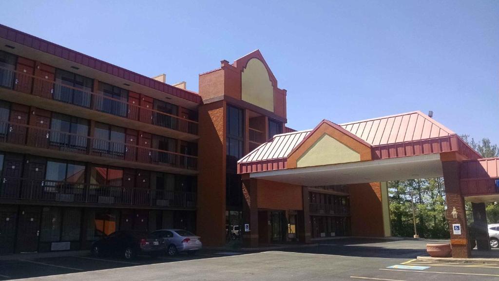 Bristol Hotel | Extended Stay America Suites - Bristol