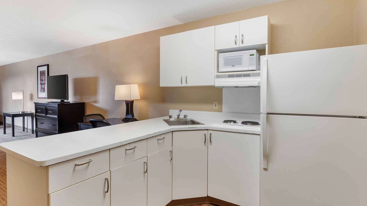 Vernon Hills Hotel | Extended Stay America Suites Chicago Vernon Hills Lake Fores