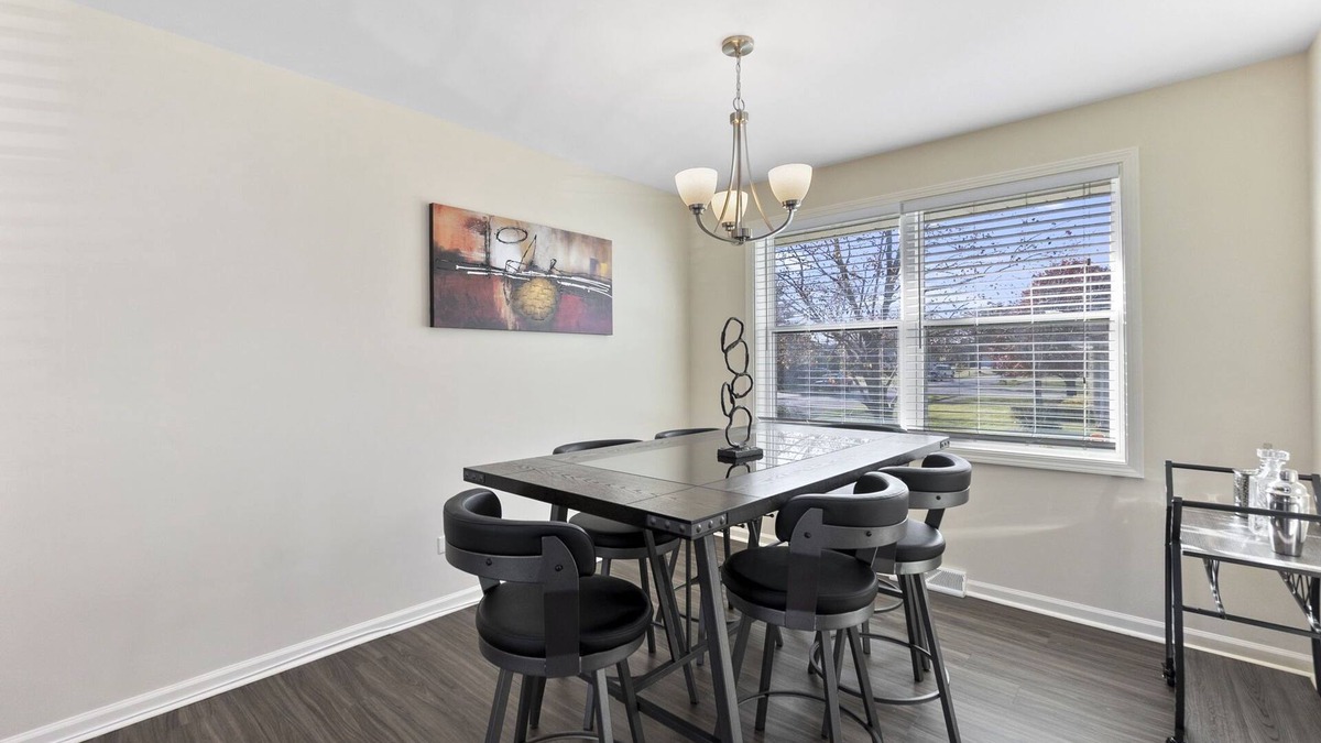 Matteson House | Extended Stay Matteson FHS Rental