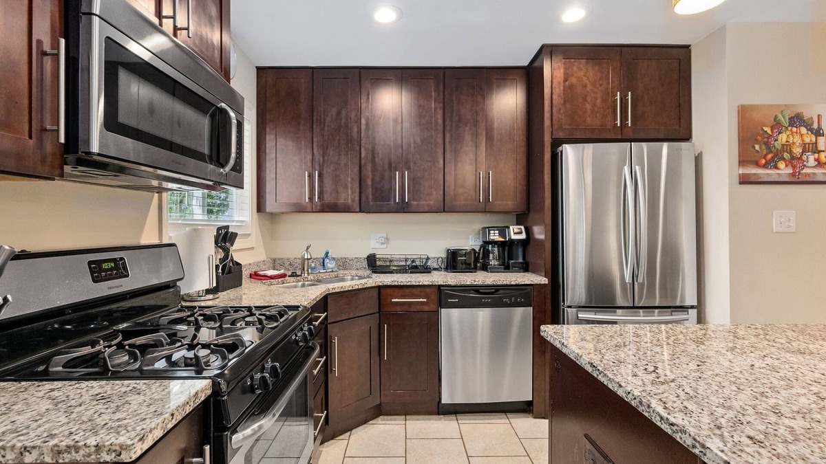 Wheeling House | Extended Stay Wheeling FHS Rental