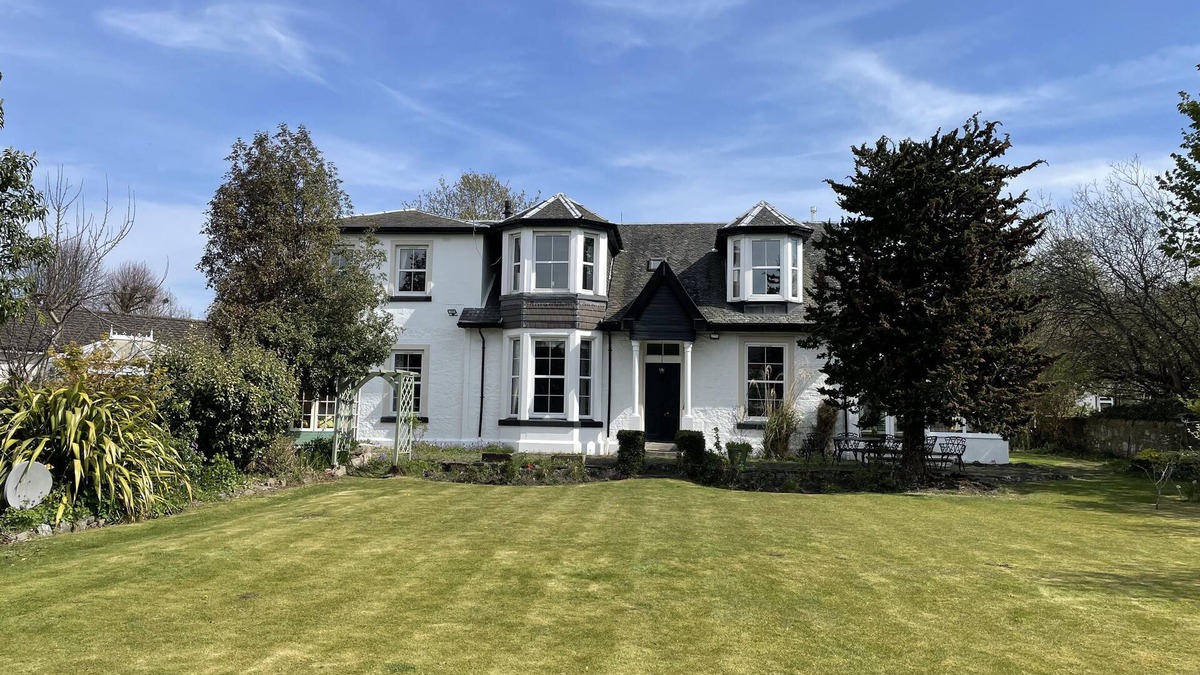 Cardross Other | Extended Victorian Manor House With Conservatory/large Garden, sleeps 10