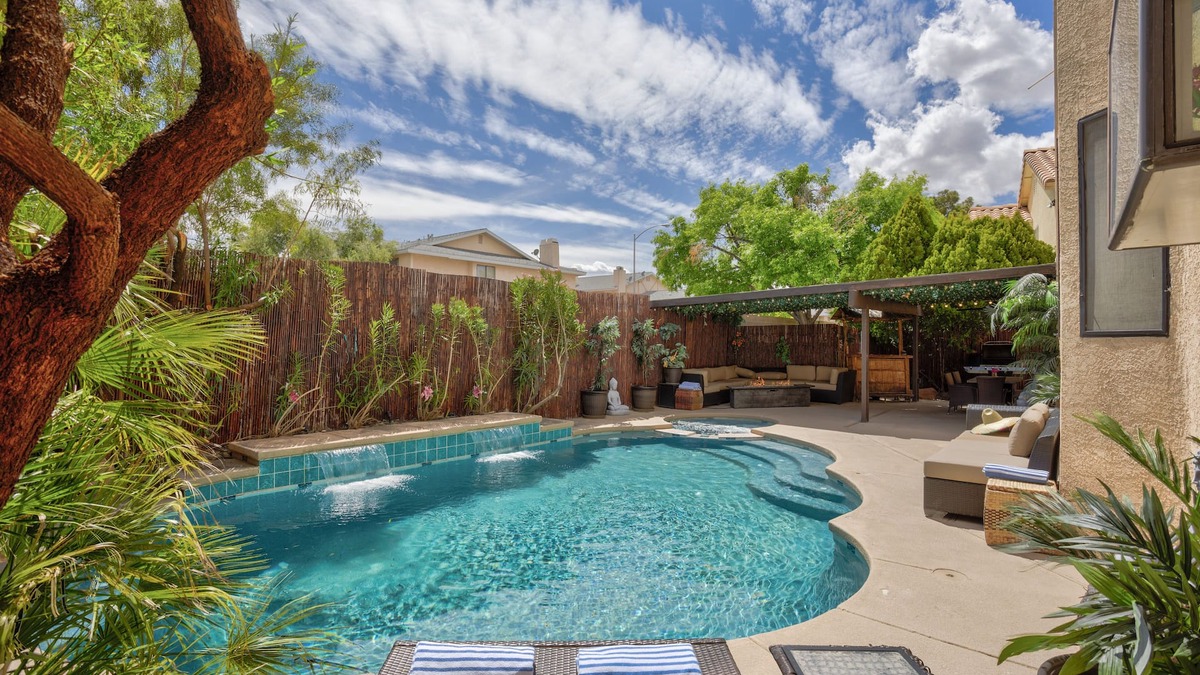 Green Valley North House | Extraordinary Private Pool/Spa Villa w/man cave