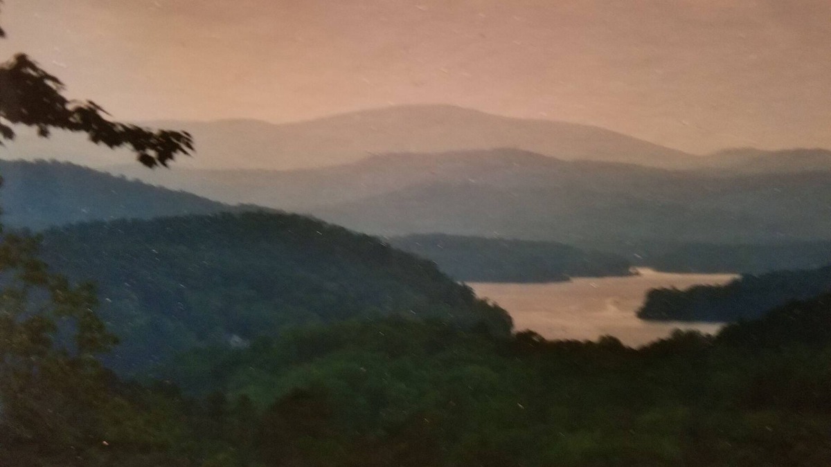 Clayton Cabin | Extraordinary View/Beautiful Cabin/Great Location/Hot Tub/Fireplace/Hiking/Relax