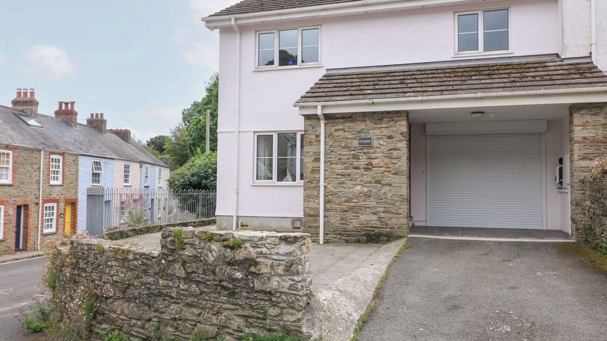 Salcombe Cottage | EYDON, pet friendly, character holiday cottage in Salcombe