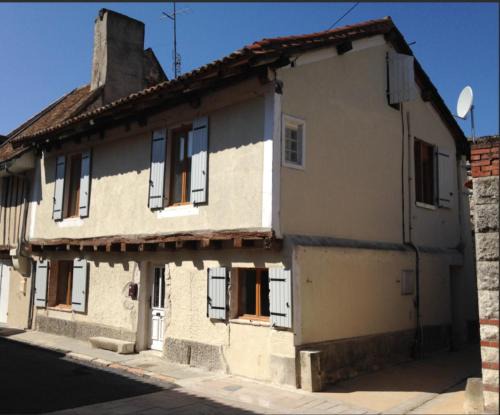 Eymet House | Eymet Townhouse