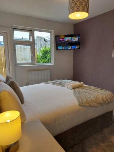 Galway City Centre Apartment | Eyre Square Lane