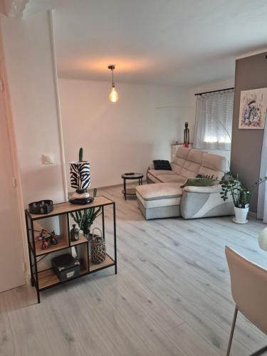 Gap Apartment | F 3 standing, centre ville