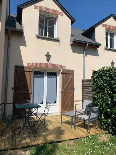 Ardon House | F-Cottage duplex Golf de Limère proche Orleans
