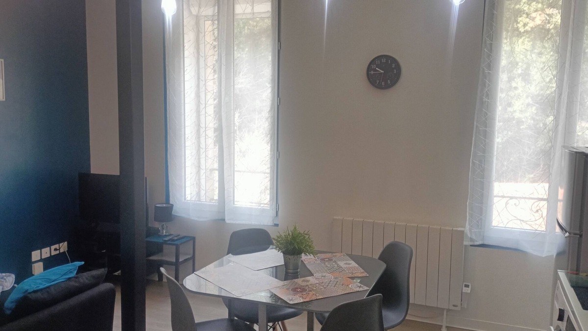 Lamalou-les-Bains Apartment | F1 en Duplex Entièrement Rénové