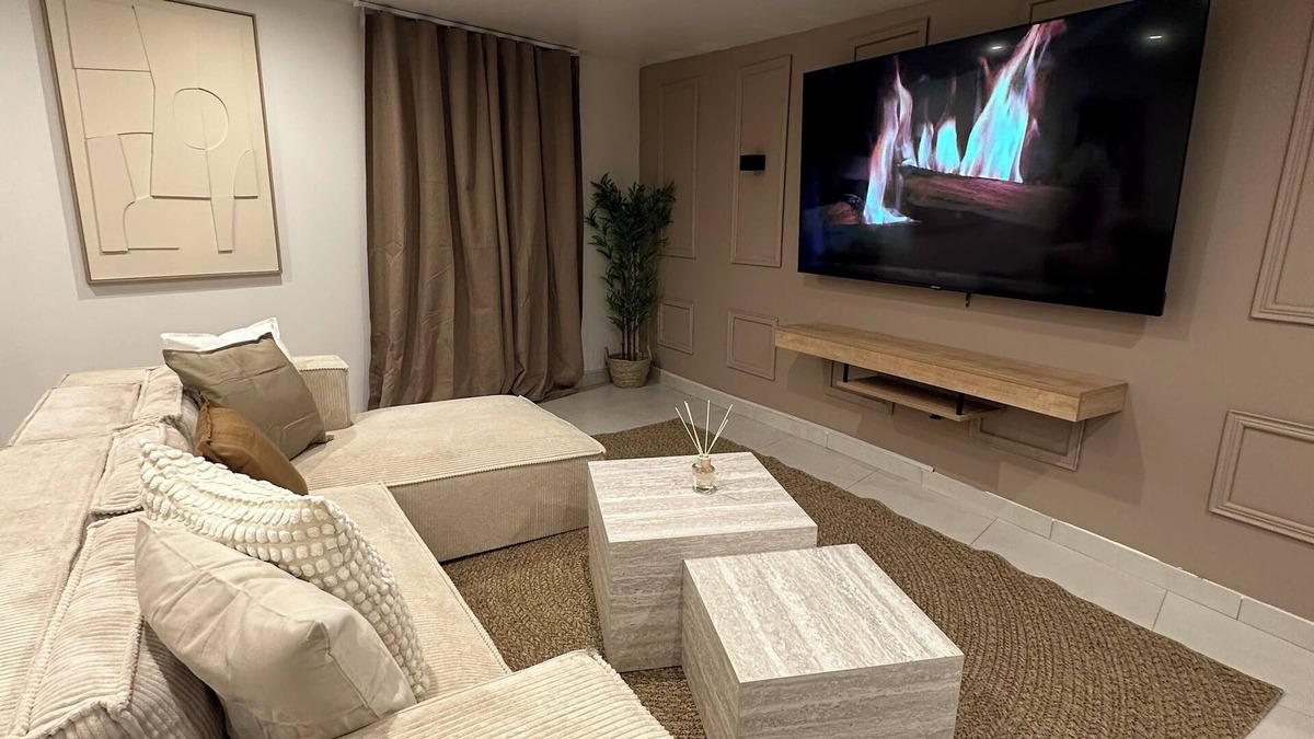 Etampes Apartment | F2 jacuzzi modern/spacious (5 min station)