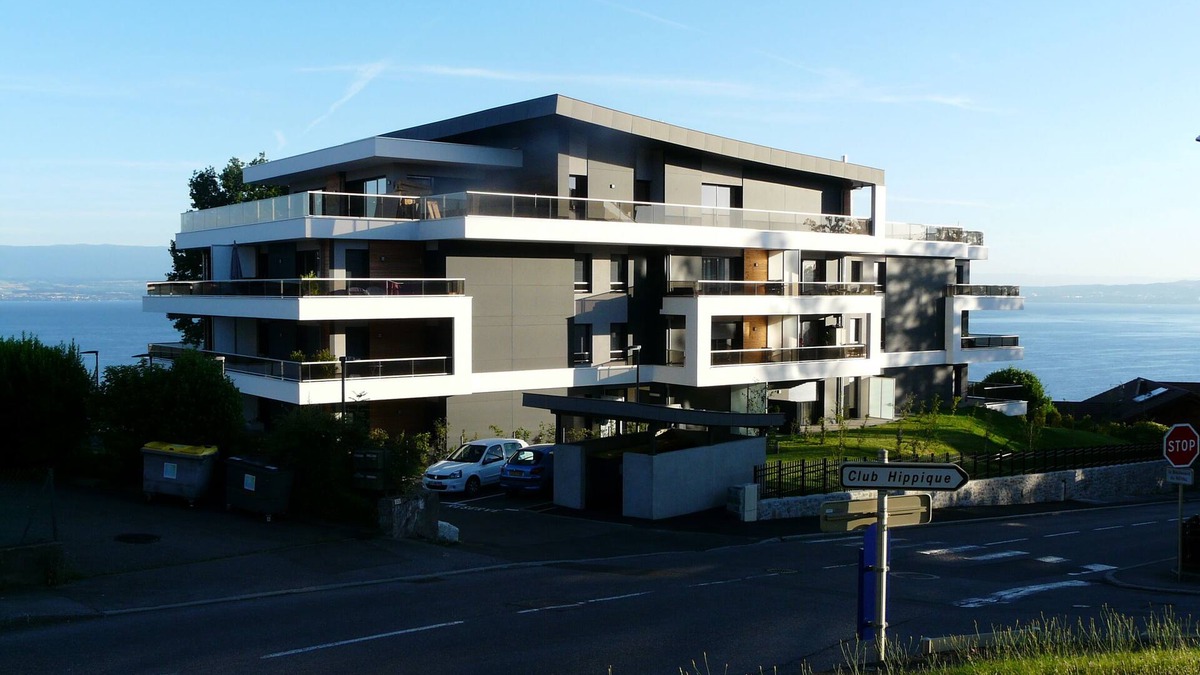 Evian-les-Bains Apartment | F3 apartment for 2 to 6 people with terrace and lake view golf 5 minutes