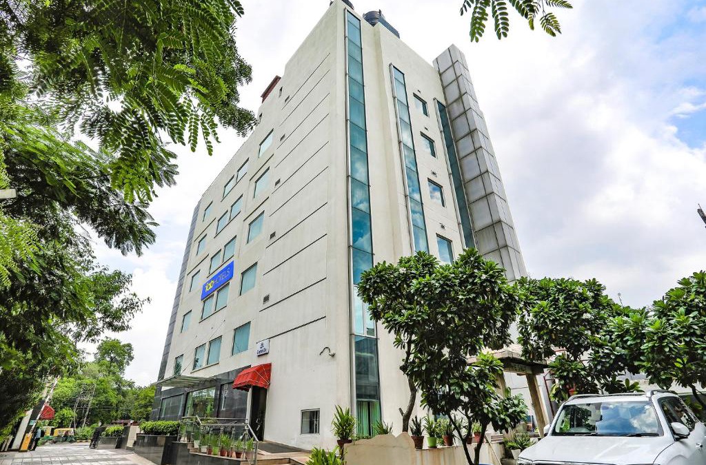 Sector 14 Hotel | FabHotel Prime Gren Ville