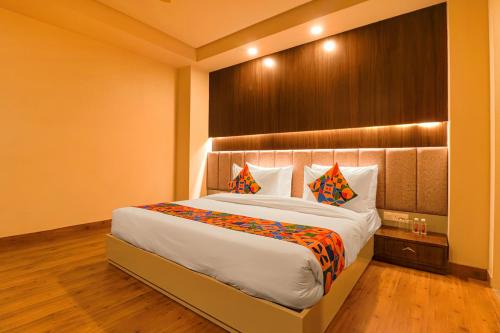 Anand Vihar Hotel | FabHotel Prime Shanit