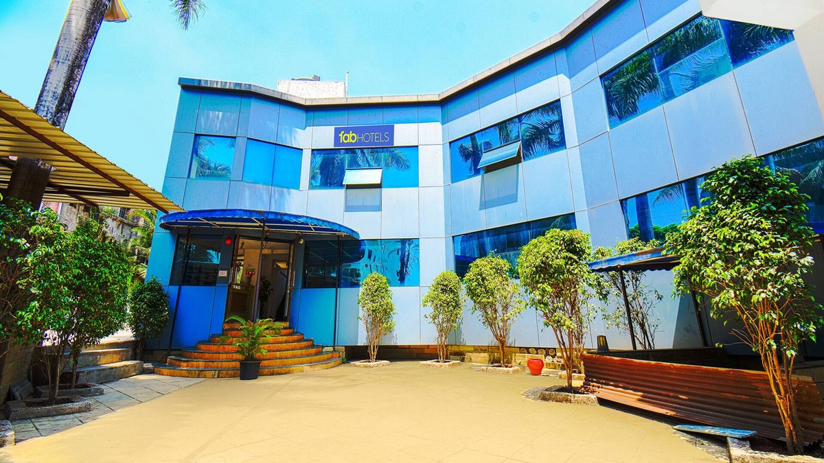 Pirangut Hotel | Fabhotel Saiba Residency