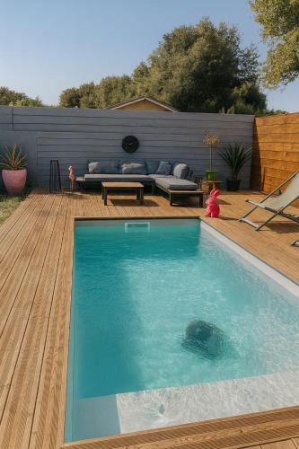 Sadirac Villa | Fabuleuse maison 3 chambres avec piscine entre Bordeaux et saint Emilion