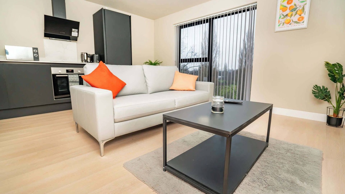 Bloxwich Apartment | Fabulous 1 Bed Apartment in Birmingham