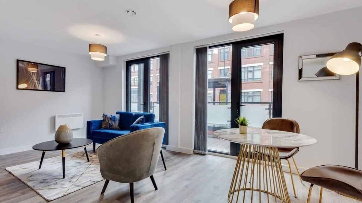 Bordesley Apartment | Fabulous 1 Bed Flat in the Heart of Birmingham