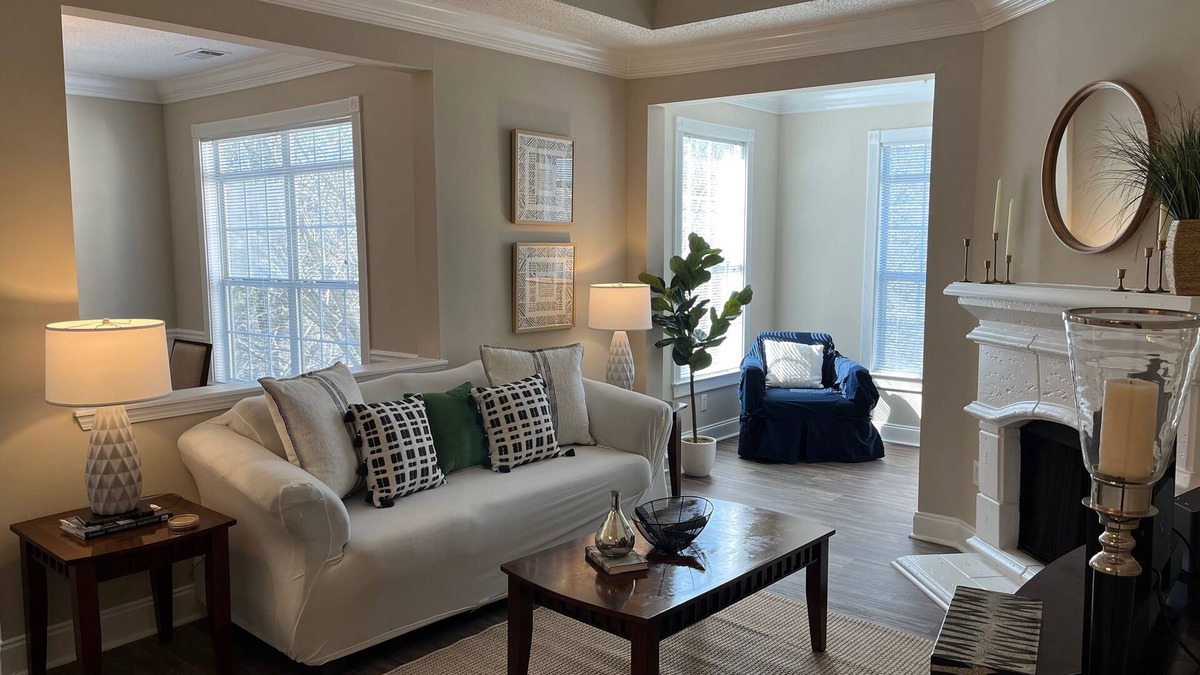 Alpharetta Apartment | Fabulous 2 bed/2bath Crp Furnished Apt in Alpharetta