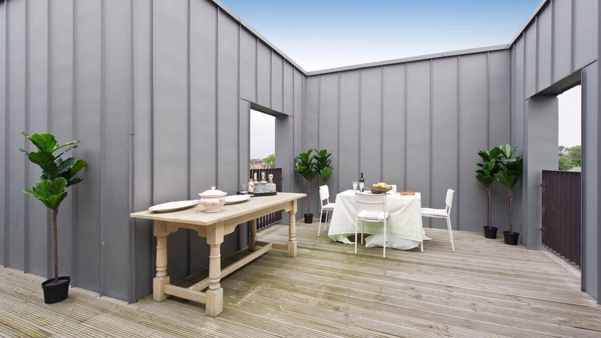 Wimbledon Park Apartment | Fabulous 2-bed Penthouse, Wimbledon