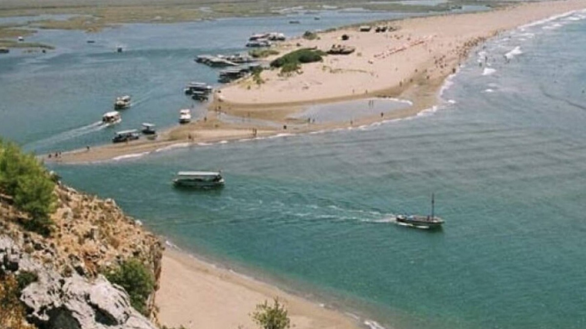 Dalyan Apartment | Fabulous 3 bedroom Apartment in Dalyan with pool