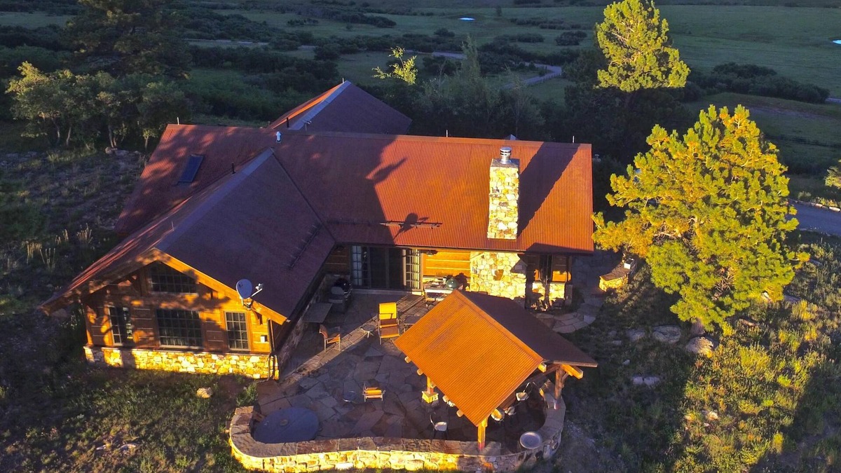 Placerville House | Fabulous 35 Acre Getaway near Telluride