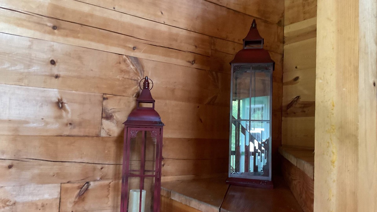 Hillsboro Cabin | Fabulous cabin with AC in charming Hillsboro