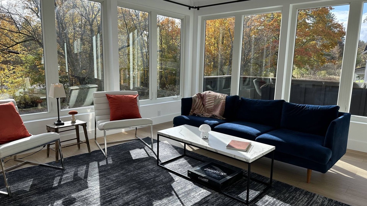 Stockbridge House | Fabulous In-town Stockbridge Pied-á-Terre, pet friendly!