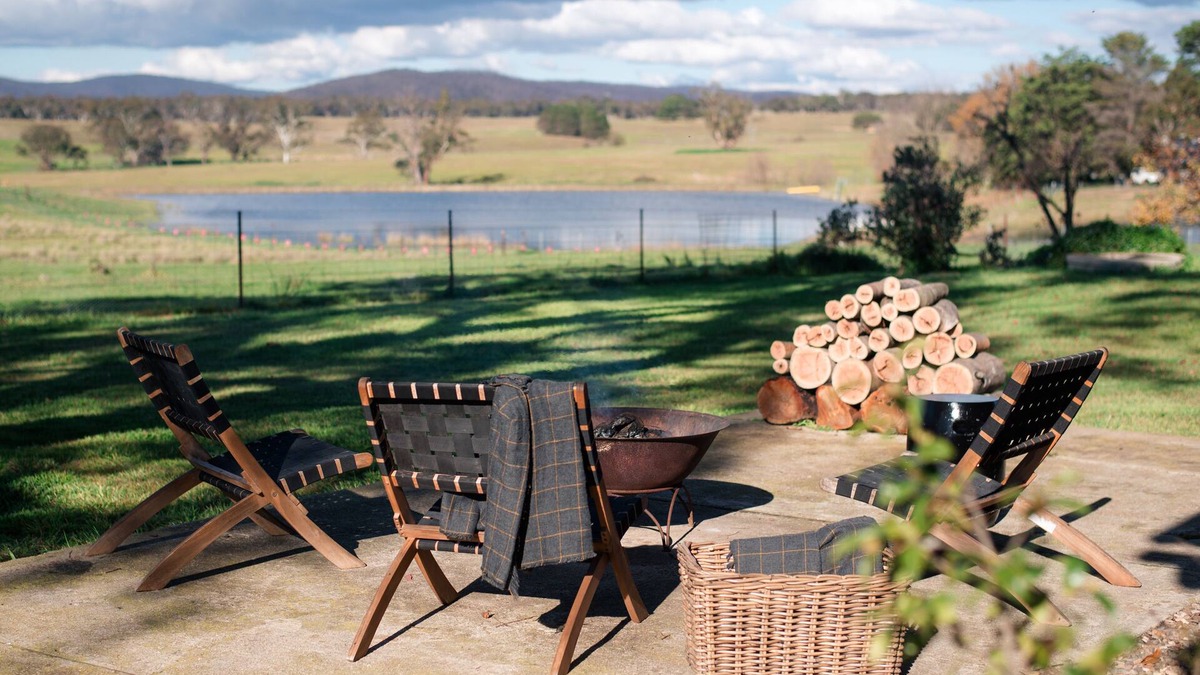 Bungendore Other | Fabulous Large home for families, friends or large groups on Butmaroo Station