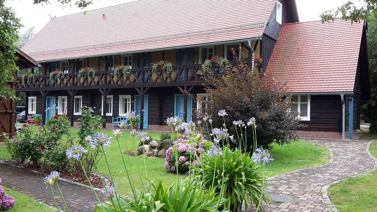 Burg Apartment | Fabulous vacation apartment "Mittagsfrau" - Fewo am Schiemenzfliess